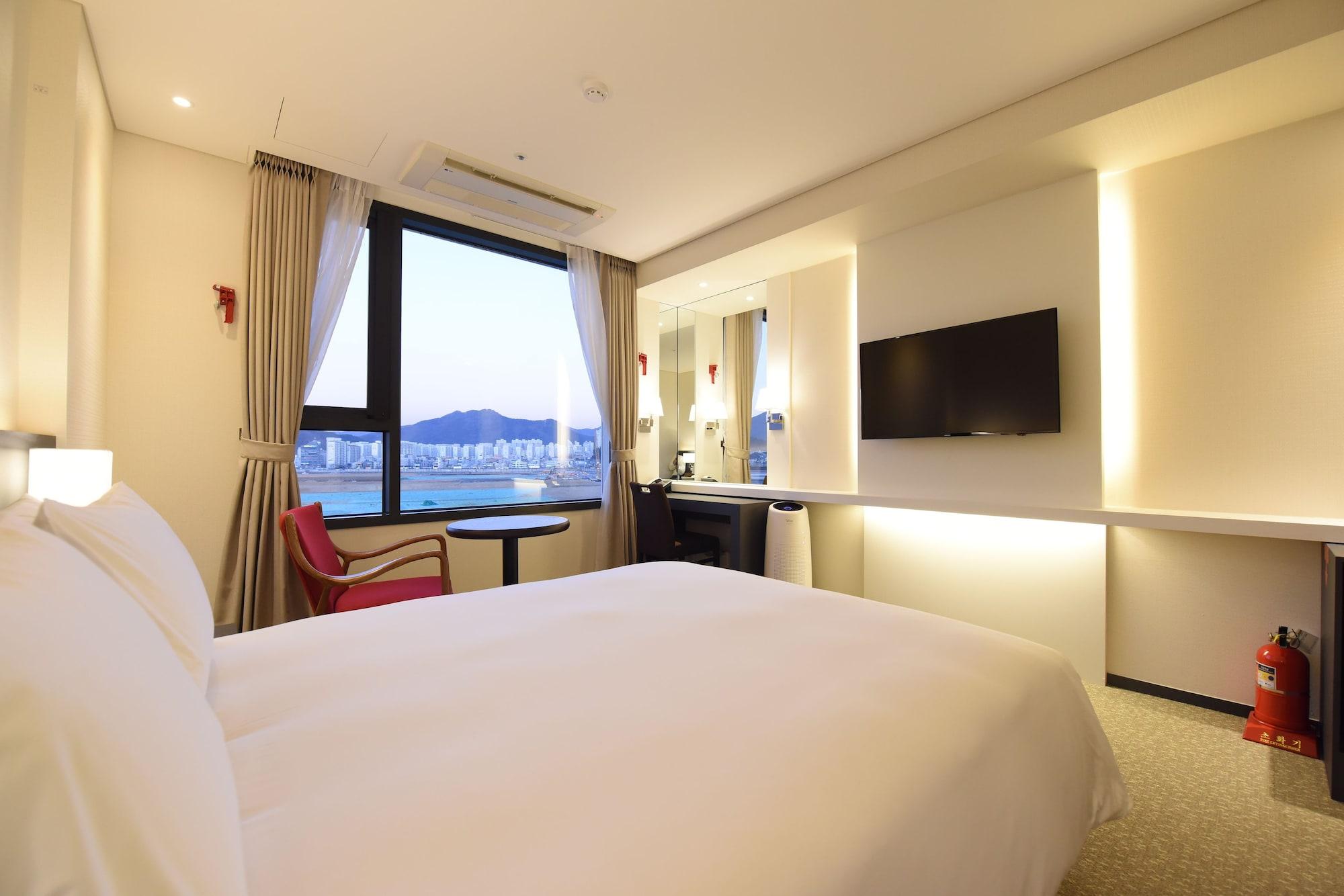 Geoje Artnouveau Suite Hotel Eksteriør bilde