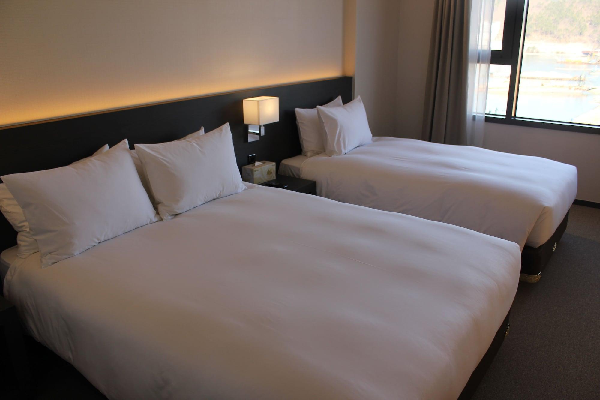 Geoje Artnouveau Suite Hotel Eksteriør bilde