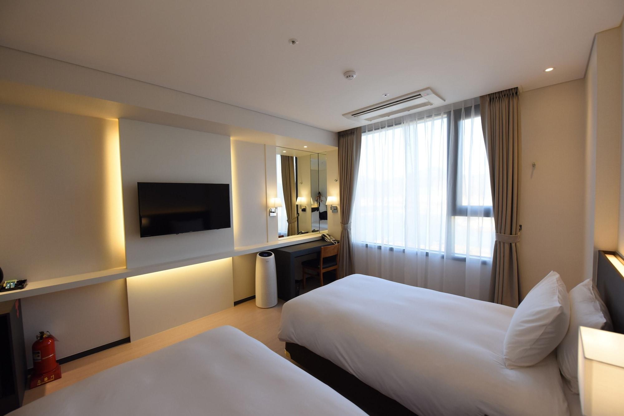 Geoje Artnouveau Suite Hotel Eksteriør bilde