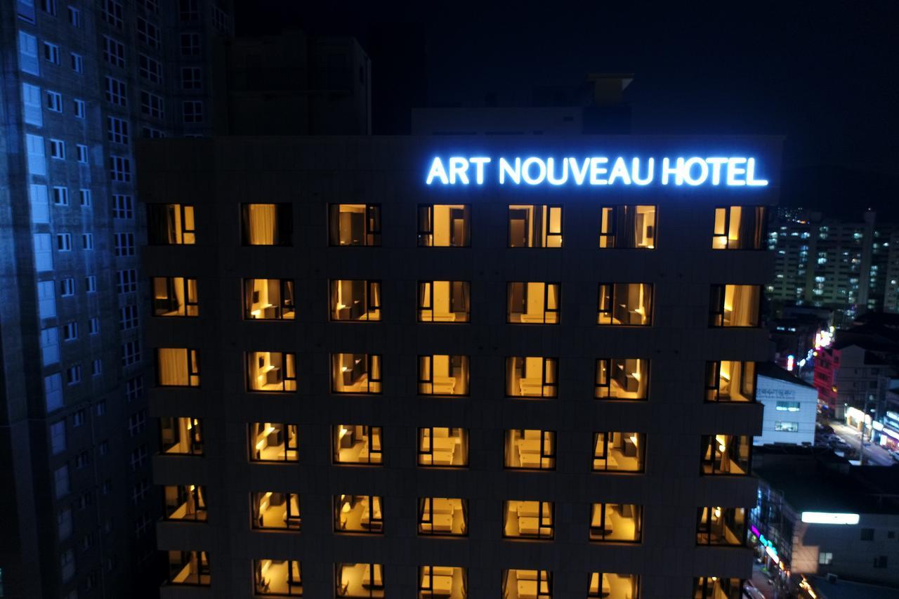 Geoje Artnouveau Suite Hotel Eksteriør bilde