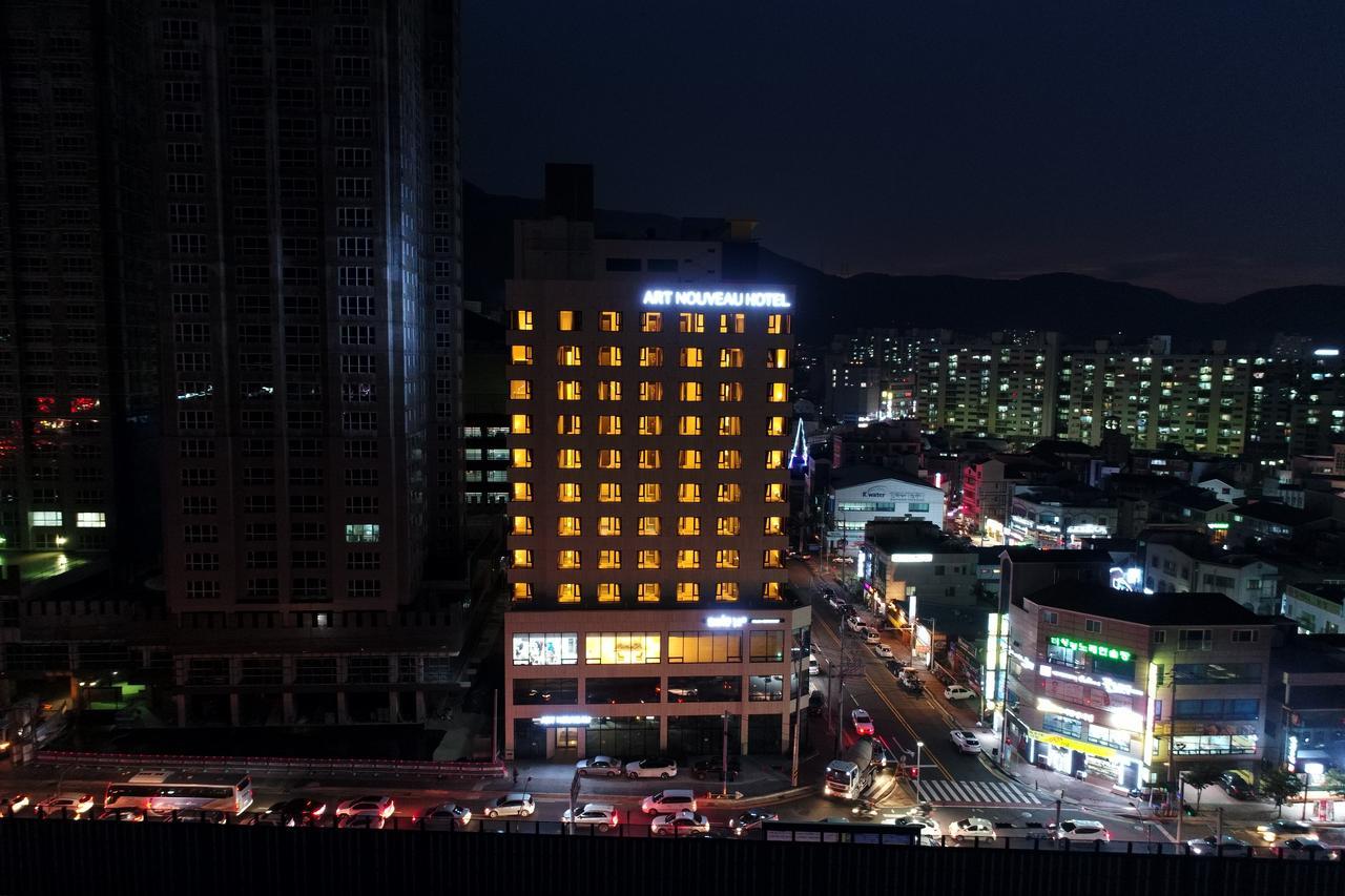 Geoje Artnouveau Suite Hotel Eksteriør bilde