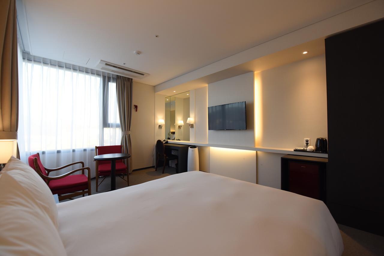 Geoje Artnouveau Suite Hotel Eksteriør bilde
