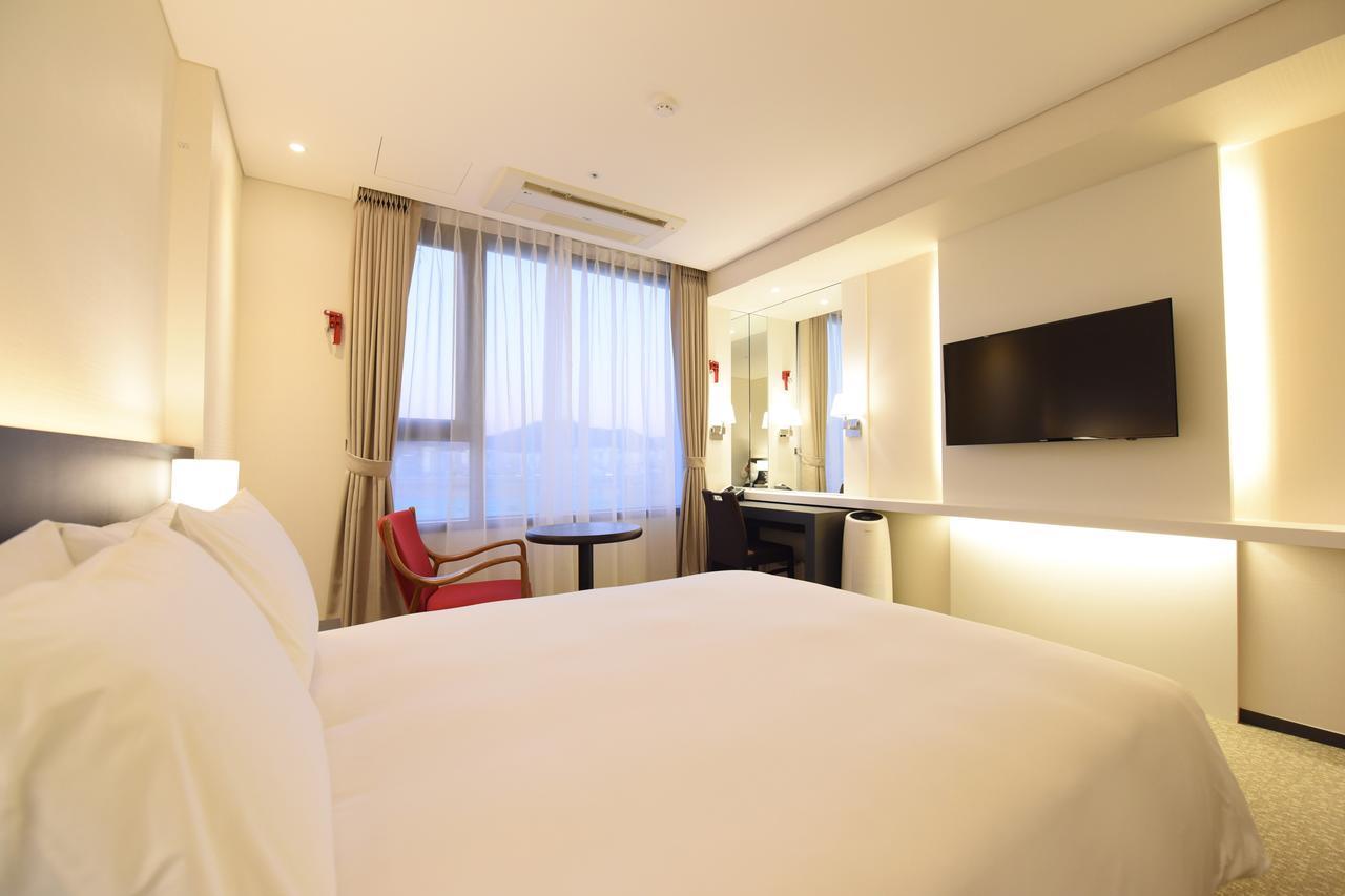 Geoje Artnouveau Suite Hotel Eksteriør bilde