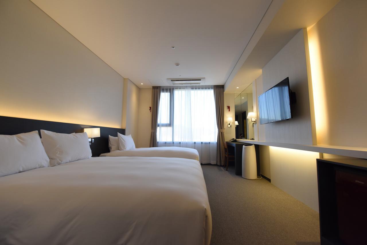 Geoje Artnouveau Suite Hotel Eksteriør bilde