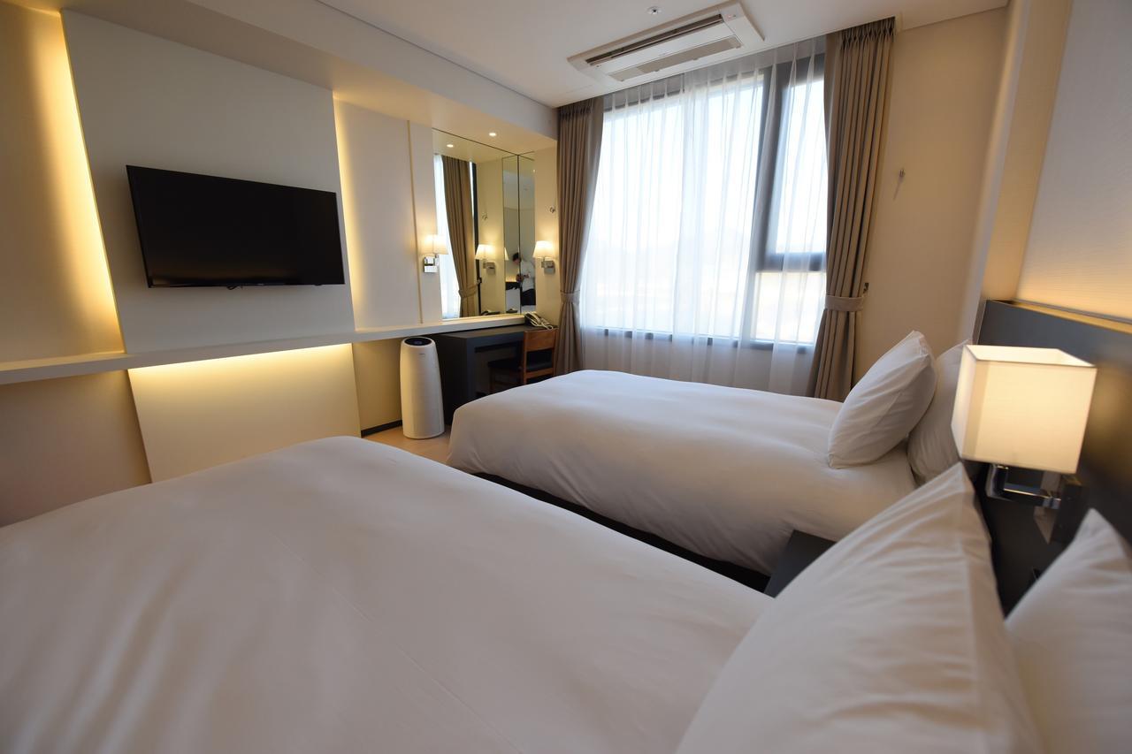 Geoje Artnouveau Suite Hotel Eksteriør bilde