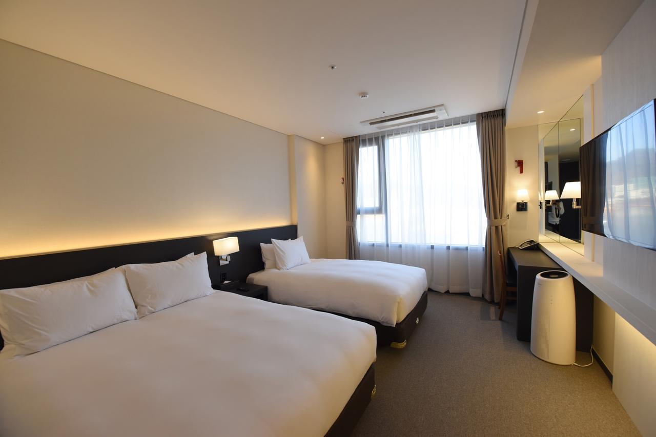 Geoje Artnouveau Suite Hotel Eksteriør bilde